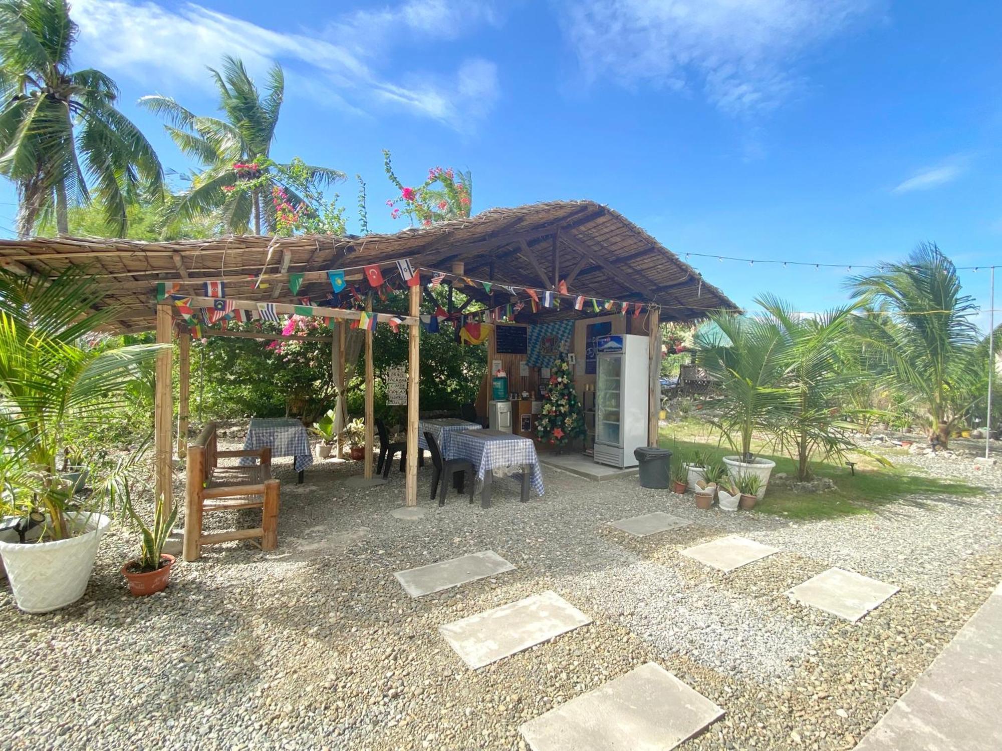 Coconut Inn モアルボアル エクステリア 写真