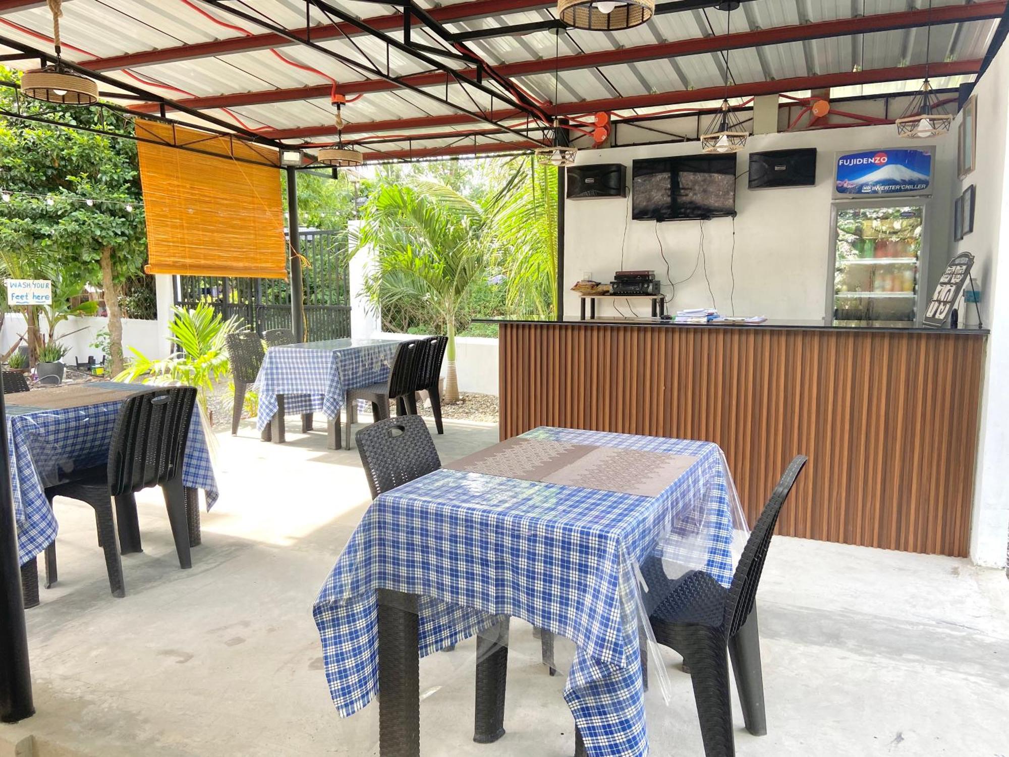 Coconut Inn モアルボアル エクステリア 写真